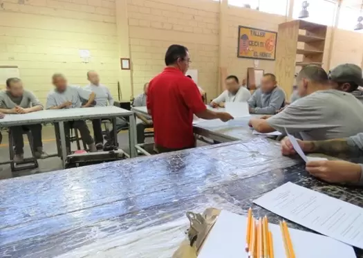 Proyecto de reinsercin social con capacitacin laboral a la poblacin penitenciaria de El Hongo I