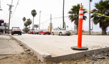 Pavimentacin de la calle Colinas de Riverside en El Sauzal