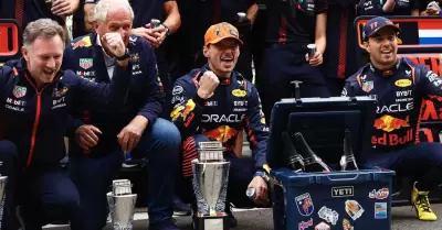Otra vez rompen el trofeo de Verstappen