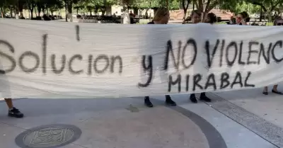 Manifestacin de habitantes del predio Mirabal