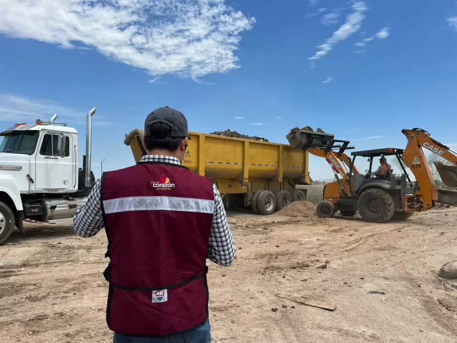 Desazolve del dren Mexicali