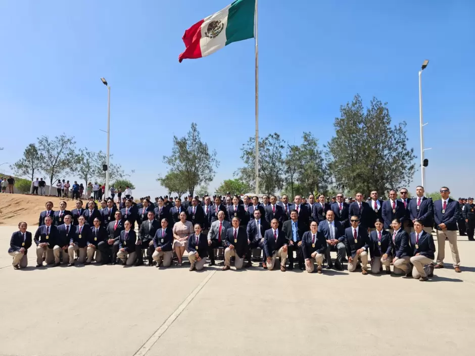 Ceremonia de graducaci�n de nuevos polic�as