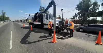 Atiende CESPM desazolve de las l�neas sanitarias en villas de la rep�blica