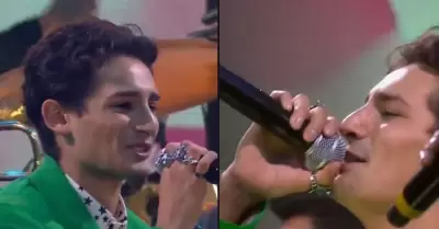 Emilio Osorio cant "Te Presumo" con La Banda el Recodo en "La Casa de los Famos