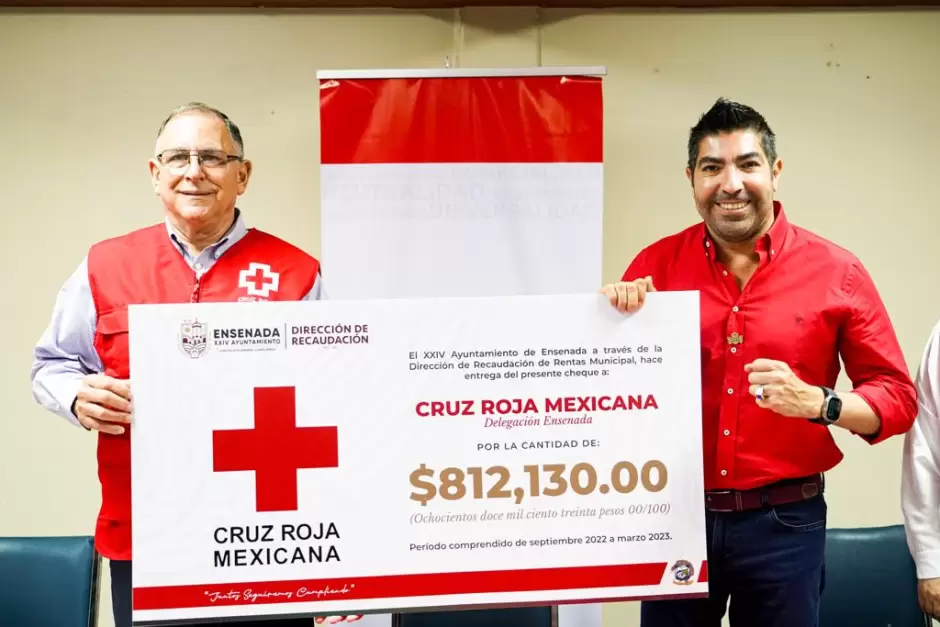 Donativo a Cruz Roja de Ensenada