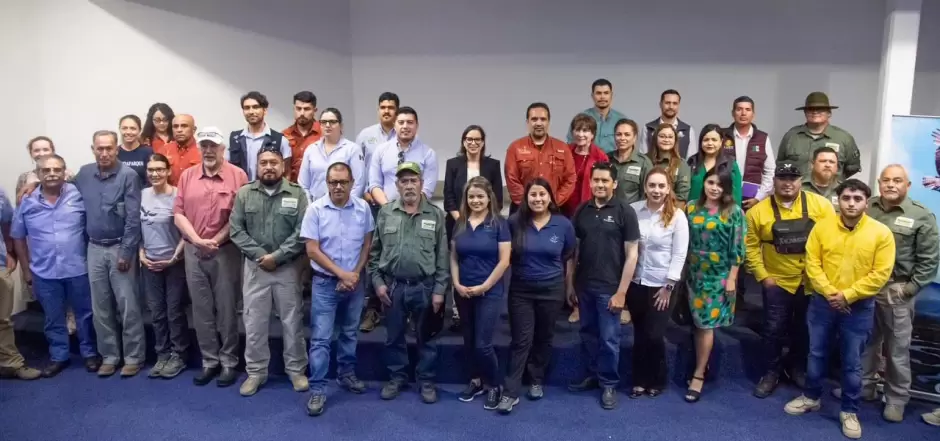 Firma de convenio en pro de los recursos naturales de Baja California