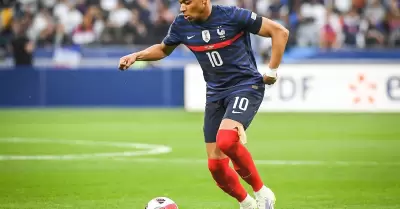 Mbapp� y el PSG est�n en plena guerra en torno al futuro de la estrella francesa