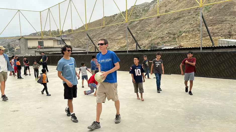 Campamento de verano para ni�os migrantes