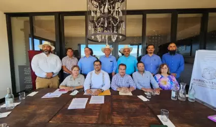 Firma SADERBC convenio de colaboraci�n con sonora para fortalecer la sanidad del
