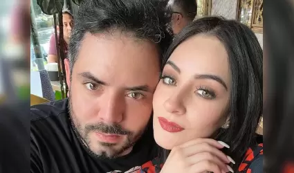 Jos� Eduardo Derbez revela si termin� con Paola Dalay.