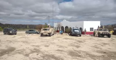B�squeda de persona desaparecida en Catavi�a
