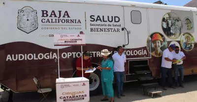 Centros de Salud M�viles al parque del poblado Santa Anita