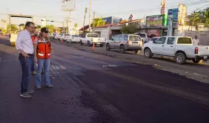 Supervisión de los trabajos de recarpeteo del bulevar Lázaro Cárdenas