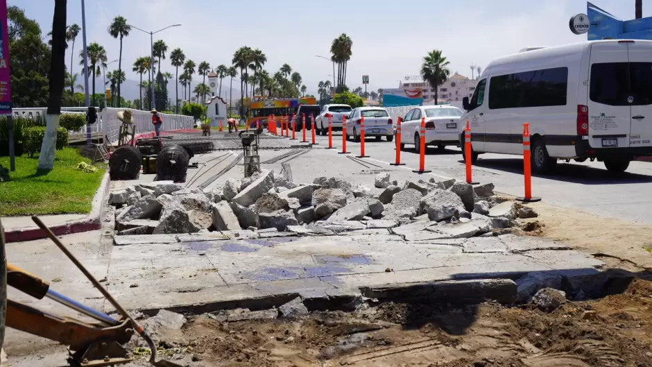 Reparaci�n de puente del bulevar Costero