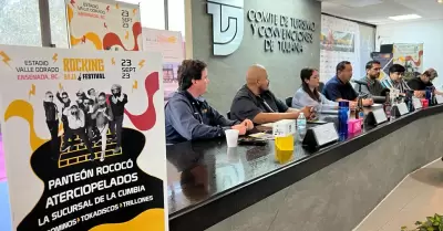 Pante�n Rococ� y Aterciopelados en el Rocking Baja Festival