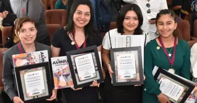 Ganadores de Premio Municipal de la Juventud de Ensenada