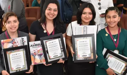 Ganadores de Premio Municipal de la Juventud de Ensenada