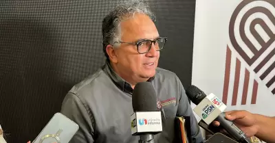 Gerardo Sol�s, Secretario de Educaci�n de Baja California.