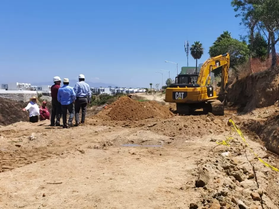 Rehabilitaci�n del emisor de L�neas Cuatas en Playas de Tijuana