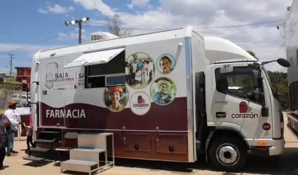 Jornada médica gratuita al campo de fútbol de Valle de las Palmas