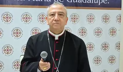 Arzobispo de la diócesis de Tijuana, Francisco Moreno Barrón