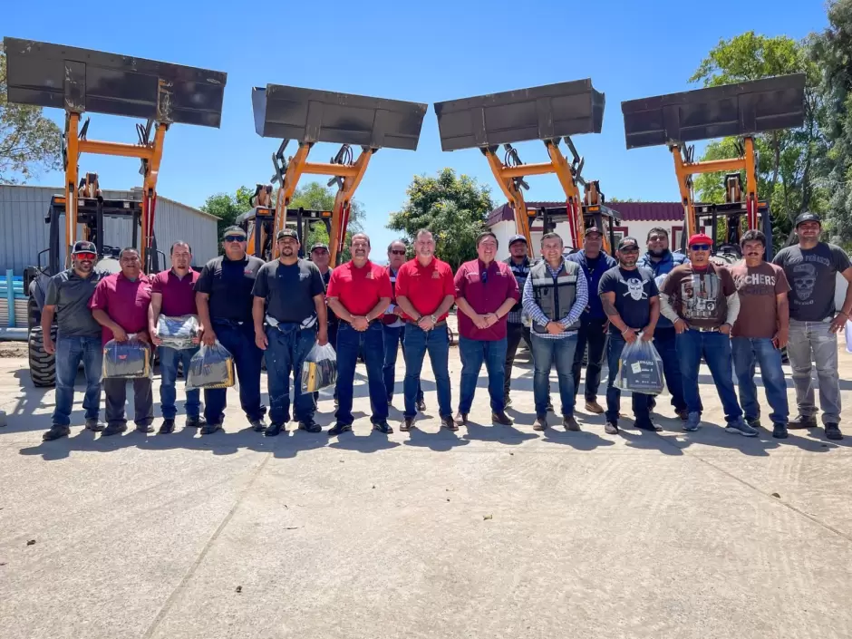 Dotaci�n de equipo y maquinaria al �rea t�cnica