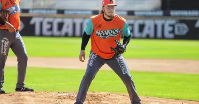 Wilmer R�os se incorpora a los entrenamientos de Naranjeros