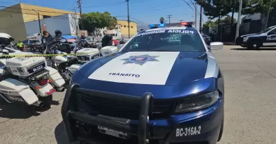Rinden honras f�nebres a polic�a asesinado en Terrazas Del Valle