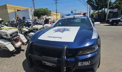 Rinden honras fnebres a polica asesinado en Terrazas Del Valle