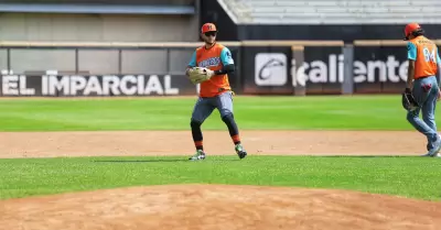 Sexto d�a de entrenamientos de Los Naranjeros