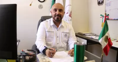 Titular de la Direcci�n de Vinculaci�n y Enlace, Ibrad Sainz Ur�as.