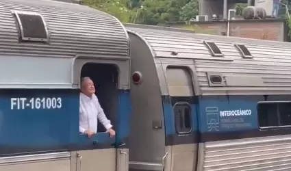 AMLO realiza recorrido de prueba a bordo del Tren Interoce�nico