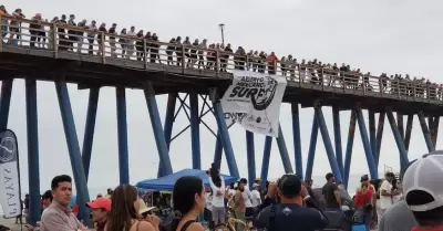 Supera expectativas abierto mexicano de surf en Baja California: �rik "El Terrib