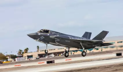 Jet F-35B Lightning II