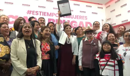 Conferencia de Clara Brugada en la sede nacional de Morena.