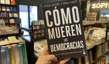 Libro Cómo Mueres las democracias