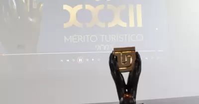 "XXXII M�rito Tur�stico"