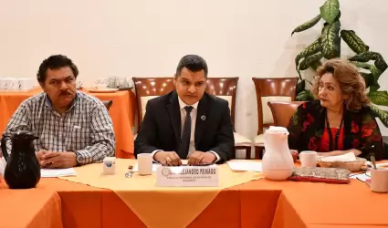 Participa Fiscal�a Regional de Playas de Rosarito en la sesi�n del grupo madruga