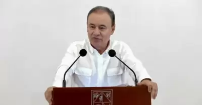 Alfonso Durazo, gobernador de Sonora, durante su conferencia semanal.