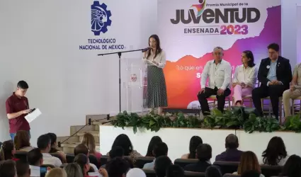 M�s de 460 j�venes realizan servicio social y pr�cticas profesionales en Casa Mu