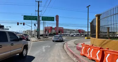 Cierre temporal en vuelta derecha de bulevar Carranza con L�zaro C�rdenas
