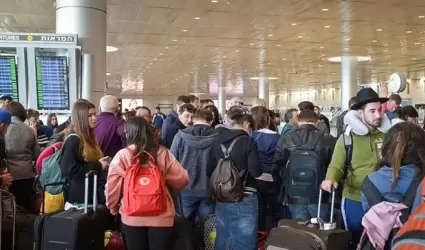 Mexicanos varados en aeropuerto de Israel
