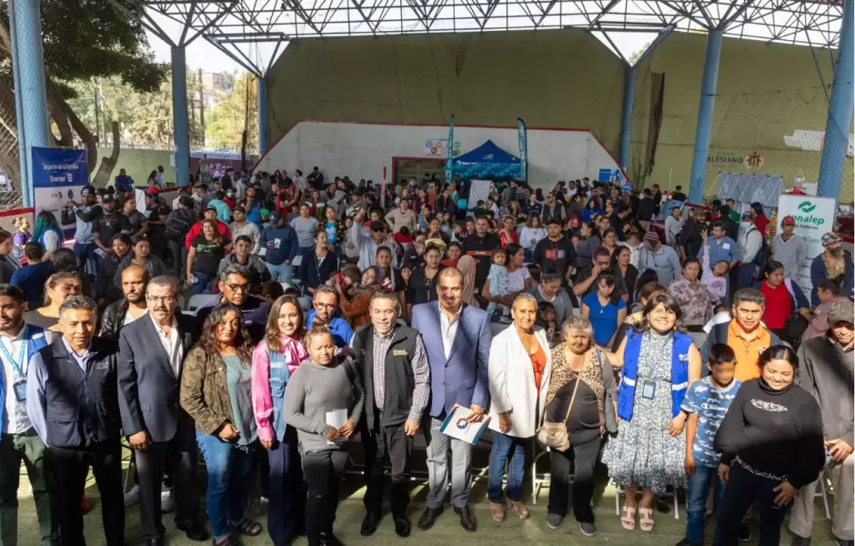 Asisten 500 migrantes a la Feria del Empleo