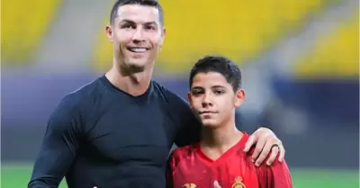 Cristiano Ronaldo y su hijo