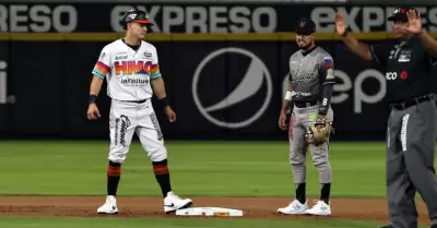 Naranjeros vence a Tomateros 6-3