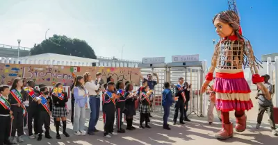 Da Marina del Pilar bienvenida a Amal y rinde honor a la ni�ez migrante