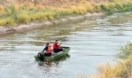 Rescatan cuerpo de conductor que cay a canal en Navojoa
