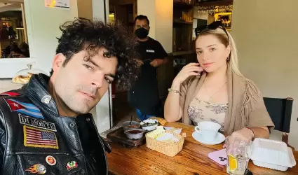 Adri�n Di Monte y Sandra Itzel.