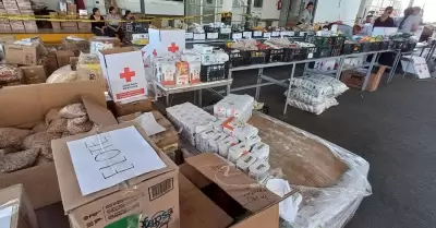 Donaciones para damnificados recibidas en Cruz Roja