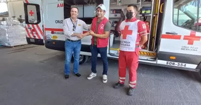 Fundaci�n Alta dona ambulancia para urgencias avanzadas a Cruz Roja